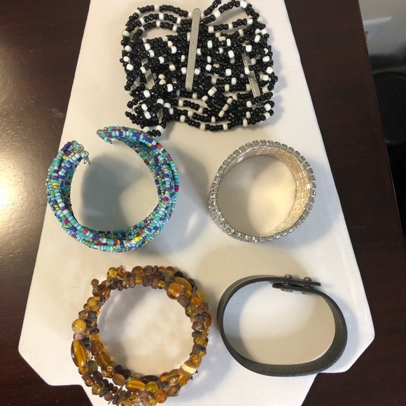 Cuff bracelets lot of 5 - Picture 1 of 6